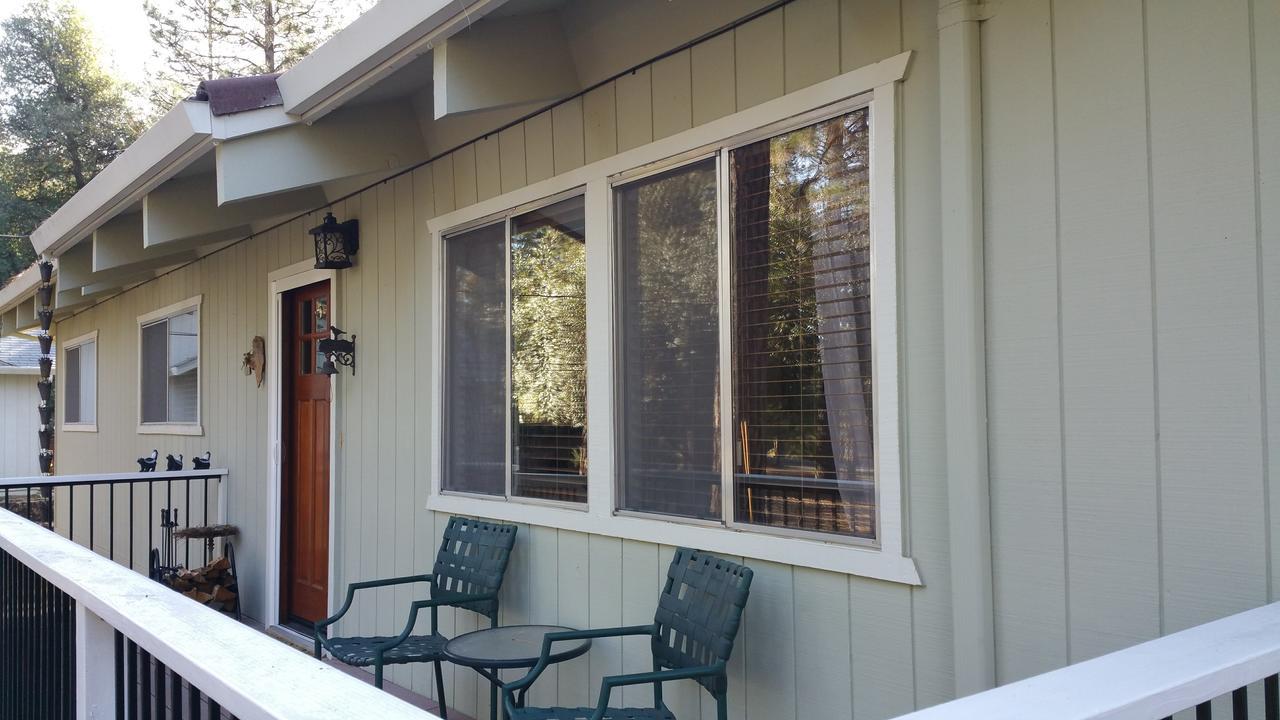 Lovely Mountain Lake Chalet By Yosemite: Equipped! グローヴランド エクステリア 写真